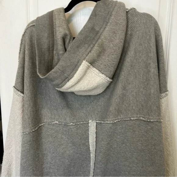 Free People Forever Yours Oversized Two-Tone Gray Hoodie Size Medium - Picture 7 of 12